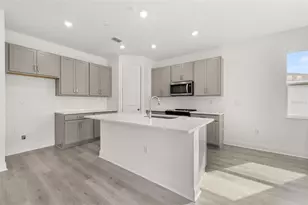 1014 Swamp Chestnut Loop, Lady Lake, FL 32159 - Photo 11