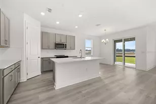 1014 Swamp Chestnut Loop, Lady Lake, FL 32159 - Photo 3