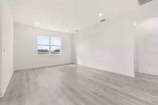 1014 Swamp Chestnut Loop, Lady Lake, FL 32159 - Photo 13