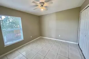 2342 Queenswood Cir, Kissimmee, FL 34743 - Photo 11
