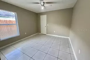 2342 Queenswood Cir, Kissimmee, FL 34743 - Photo 13