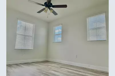 2540 Blowing Breeze Avenue, Kissimmee, FL 34744 - Photo 17