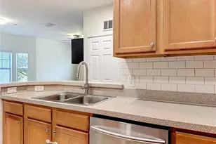 2586 Grand Central Pkwy, Orlando, FL 32839 - Photo 25