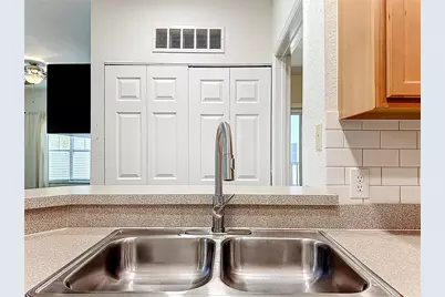 2586 Grand Central Parkway #8, Orlando, FL 32839 - Photo 17