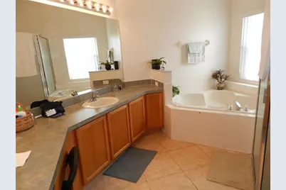 2641 Meadow View Court, Kissimmee, FL 34746 - Photo 47