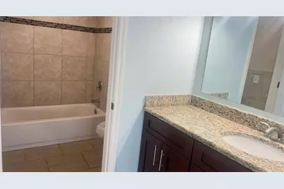 13941 Fairway Island Dr Drive #713, Orlando, FL 32837 - Photo 9