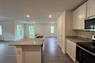 671 Bay Leaf Dr, Poinciana, FL 34759 - Photo 11