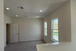 263 Bella Prestwick Blvd, Davenport, FL 33837 - Photo 5