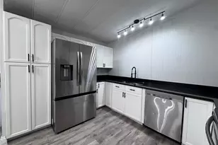 5051 Mapletree Ln, Saint Cloud, FL 34771 - Photo 19