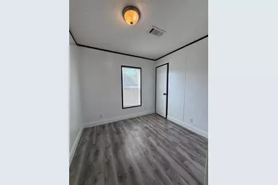 2835 Fletcher Avenue, Lakeland, FL 33803 - Photo 11