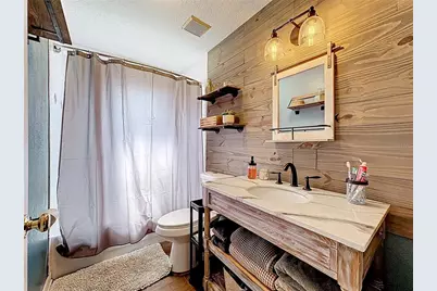 1820 Lost Lake Court, Saint Cloud, FL 34771 - Photo 15