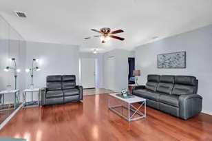 1810 Atrium Dr, Sun City Center, FL 33573 - Photo 9