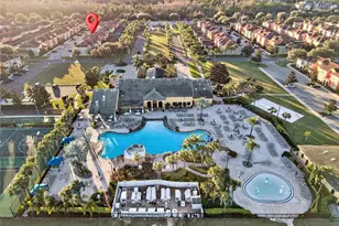 8957 Majesty Palm Rd, Kissimmee, FL 34747 - Photo 5