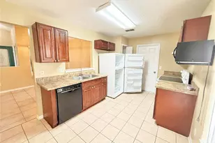 4695 Prairie Point Blvd, Kissimmee, FL 34746 - Photo 9