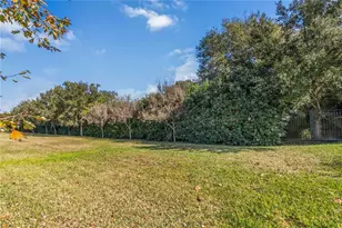 2463 Datura Loop, Saint Cloud, FL 34772 - Photo 41