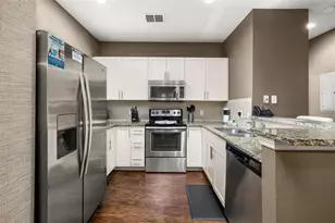 8996 Silver Pl, Kissimmee, FL 34747 - Photo 5