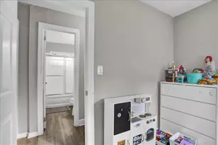 4017 Watson Rd, Tampa, FL 33610 - Photo 31