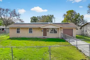 2613 Fowler Ave, Auburndale, FL 33823 - Photo 3