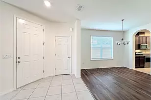 1490 Stone Arrow Ct, Oakland, FL 34787 - Photo 11