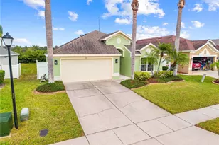 3167 Stonehurst Cir, Kissimmee, FL 34741 - Photo 3