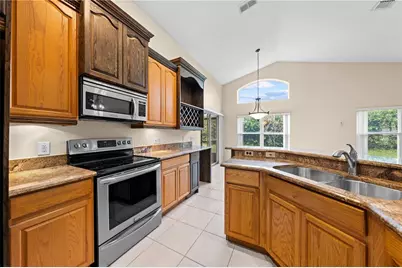 3167 Stonehurst Circle, Kissimmee, FL 34741 - Photo 13