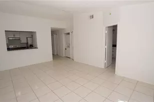 842 Angela Ln, Kissimmee, FL 34741 - Photo 3