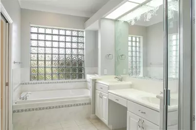 1401 Sweet Bay Court, Kissimmee, FL 34744 - Photo 19