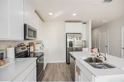 4986 Prairie Preserve Run, Saint Cloud, FL 34772 - Photo 7