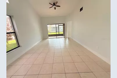 109 Lakepointe Circle, Kissimmee, FL 34743 - Photo 9