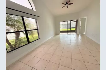 109 Lakepointe Circle, Kissimmee, FL 34743 - Photo 7