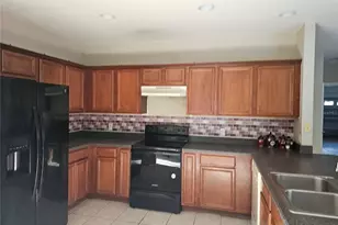 261 Grouper Ct, Kissimmee, FL 34759 - Photo 9