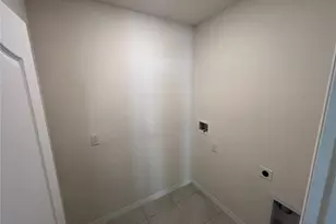 1143 Cambridge Dr, Winter Haven, FL 33881 - Photo 9