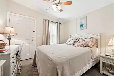 6904 Cortez Road W #10, Bradenton, FL 34210 - Photo 15