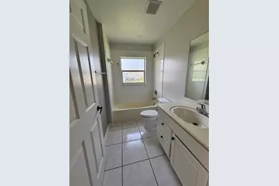 2300 Pine Needle Trail, Kissimmee, FL 34746 - Photo 9