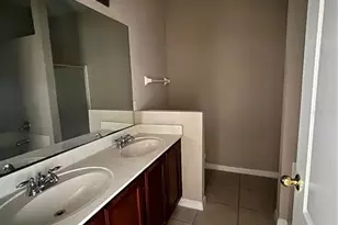 4317 Creeks Run Blvd, Kissimmee, FL 34746 - Photo 7