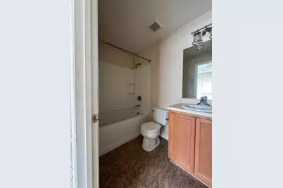 2423 South Avenue, Leesburg, FL 34748 - Photo 3