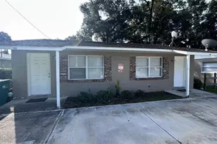 104 Dr Martin Luther King Jr Ave, Wildwood, FL 34785 - Photo 1