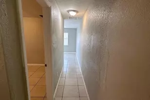 104 Dr Martin Luther King Jr Ave, Wildwood, FL 34785 - Photo 5