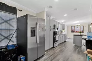 231 Water Oak Ln, Davenport, FL 33837 - Photo 7