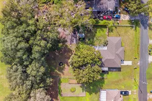 1447 Nocatee St, Intercession City, FL 33848 - Photo 45