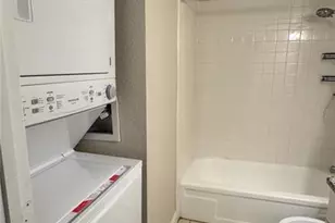 205 Lewfield Cir, Winter Park, FL 32792 - Photo 19