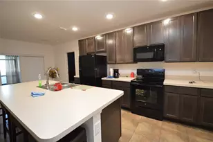 937 Gila Pl, Kissimmee, FL 34759 - Photo 11