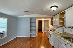 639 Ellison Pkwy, Haines City, FL 33844 - Photo 5