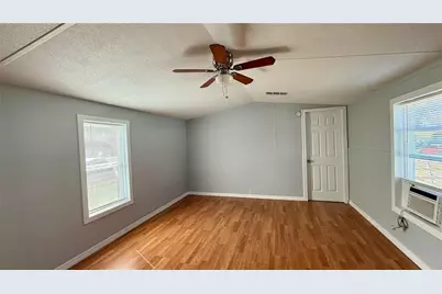 639 Ellison Parkway, Haines City, FL 33844 - Photo 11