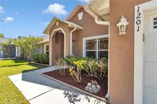 1201 Creekview Ct, Saint Cloud, FL 34772 - Photo 3