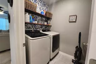 511 Big Sioux Ct, Poinciana, FL 34759 - Photo 9