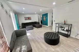 1005 Schuylkill St, Kissimmee, FL 34744 - Photo 3