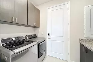 2754 Purple Mdw Ct, Minneola, FL 34715 - Photo 9