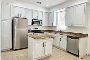 2616 Bella Vista Dr, Davenport, FL 33897 - Photo 5
