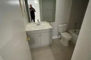 1918 Crystal Grove Dr, Lakeland, FL 33801 - Photo 9